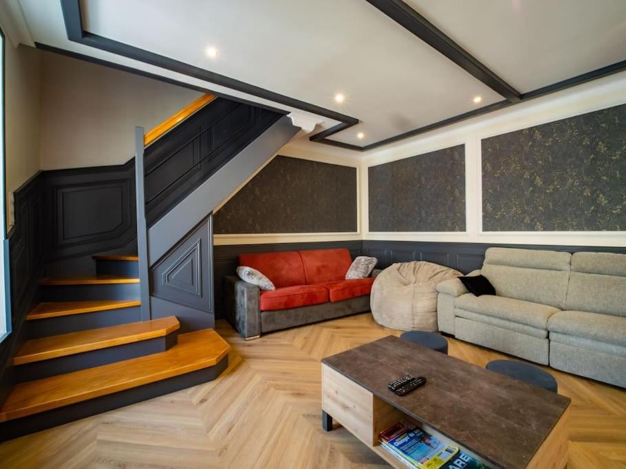 Duplex Jeanne D'Arc Billard Baby Logements Insolites Nancy Exterior photo